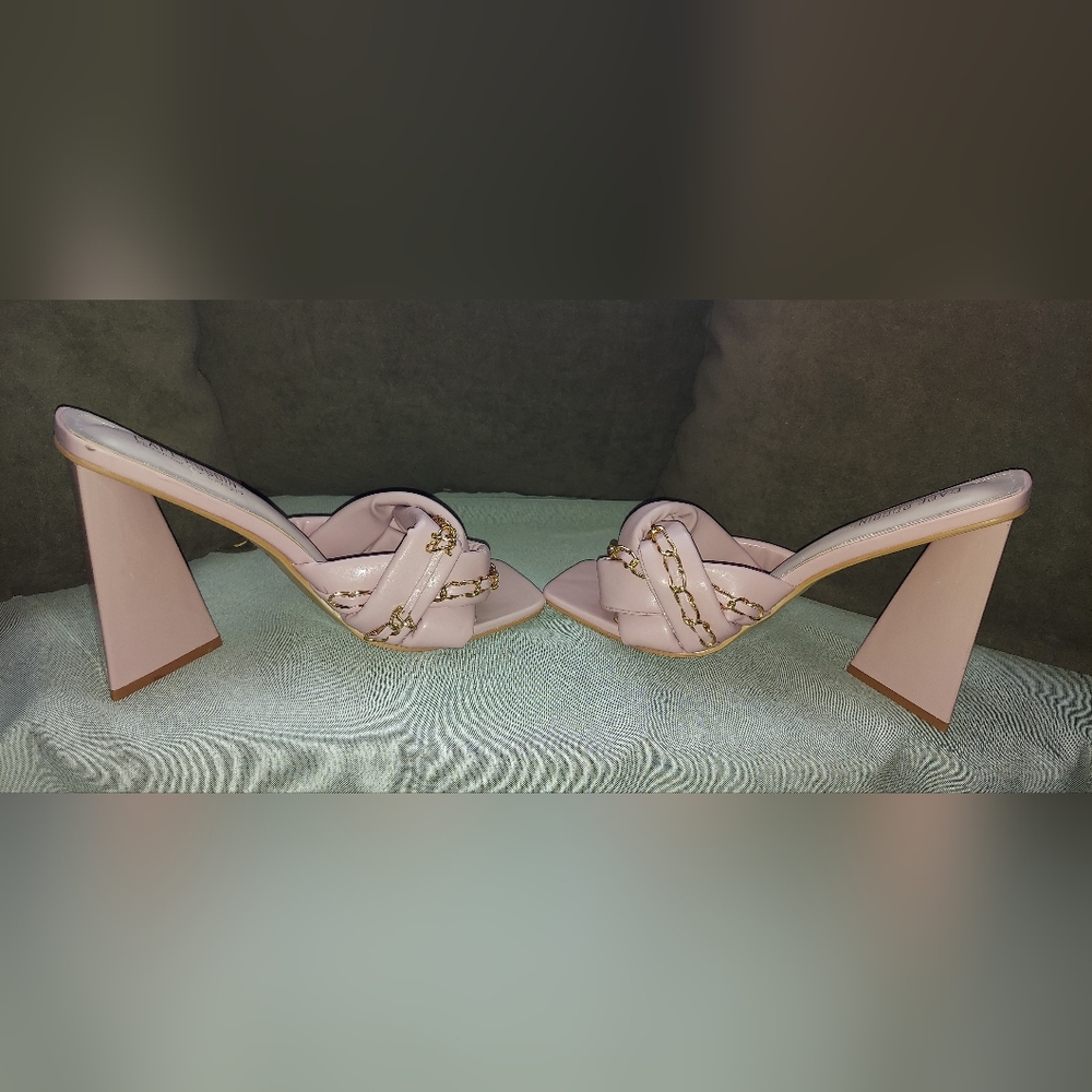 CAPE ROBBIN Mauve Mule Woven Chain Triangle Chunky Heels LIKE NEW - Picture 5 of 7